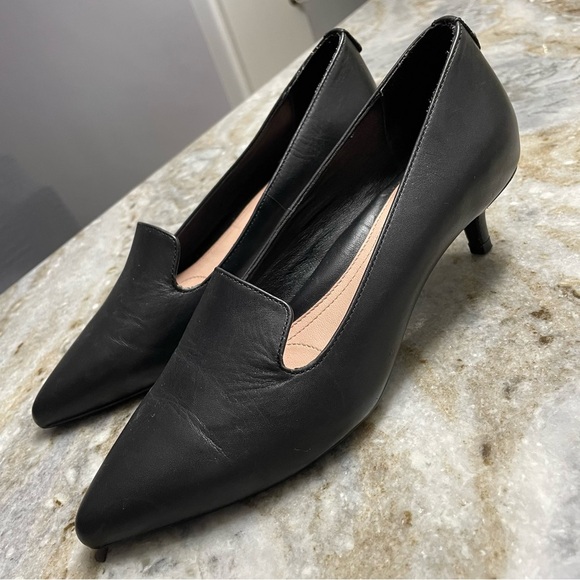 Taryn Rose Nadia Leather Kitten-Heel Arch-Support Pumps 7.5 B - Picture 1 of 12